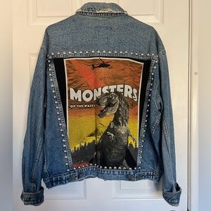 Embroidered Levi’s jean jacket